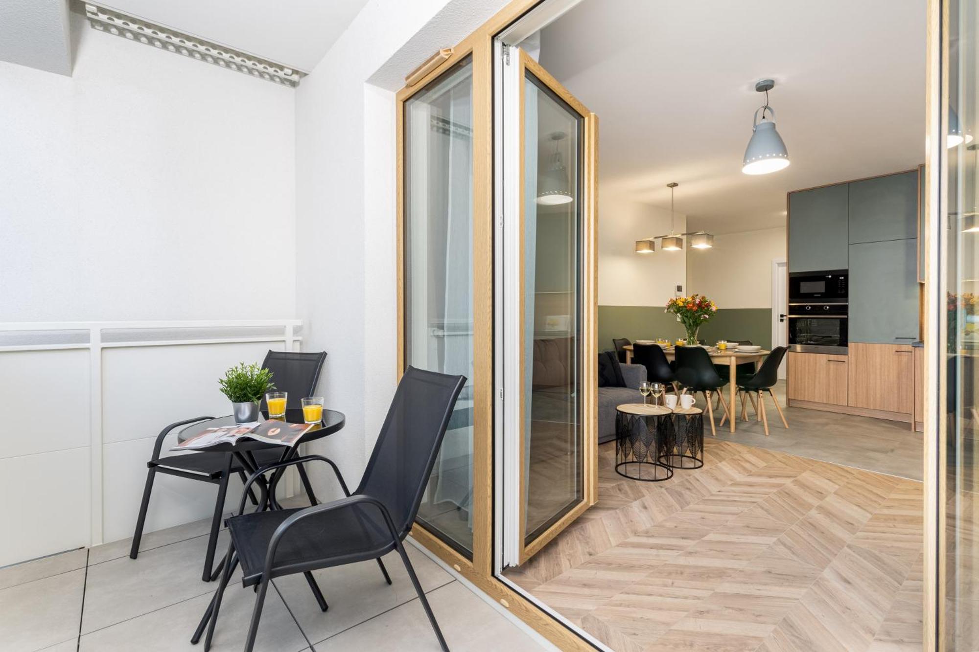 Saska Park Apartments كراكوفيا المظهر الخارجي الصورة