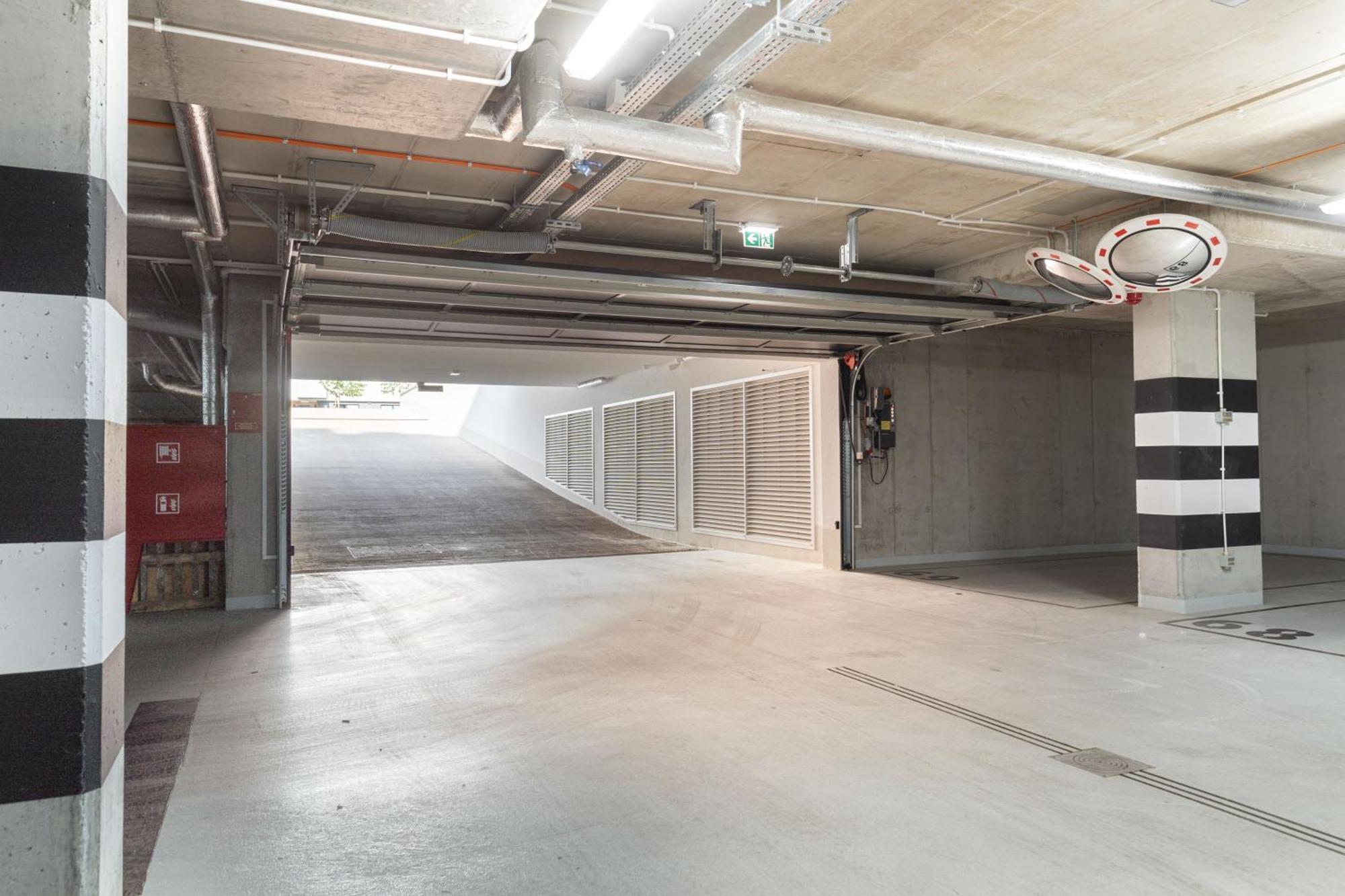 Saska Park Apartments كراكوفيا المظهر الخارجي الصورة
